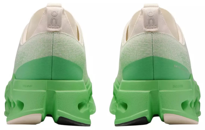 On Cloudsurfer Max Review (2026): Softer Cushioning, Smoother Transitions, and Long-Run Comfort 1