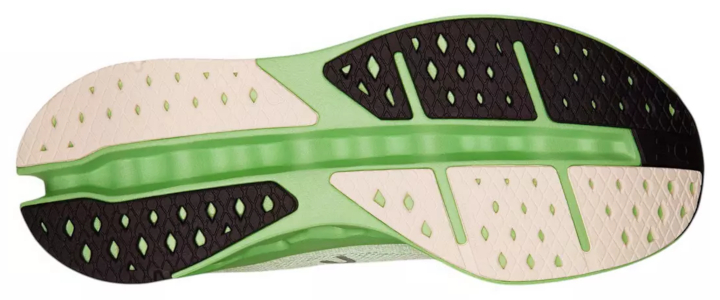 On Cloudsurfer Max Review (2026): Softer Cushioning, Smoother Transitions, and Long-Run Comfort 3